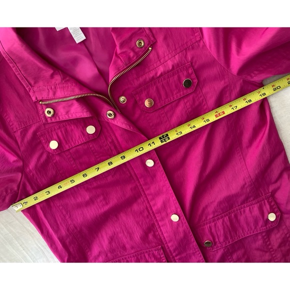 Charter Club Lightweight Rain Shell Jacket Size Medium Hot Pink Gold Buttons - Picture 12 of 13